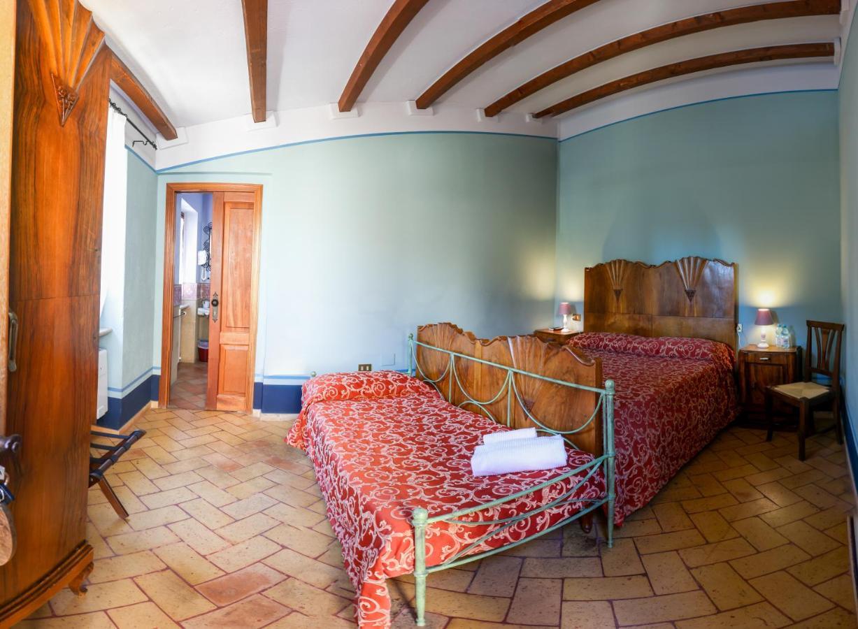 Albergo Diffuso Borgo Montemaggiore Монтемаджоре-аль-Метауро Экстерьер фото