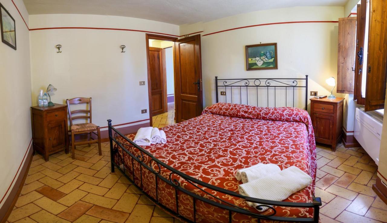 Albergo Diffuso Borgo Montemaggiore Монтемаджоре-аль-Метауро Экстерьер фото